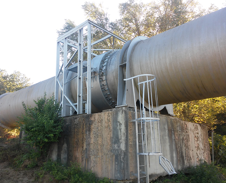 Hydro Stop socket encapsulation collars were used for repairing eight leaks on the biggest pipeline in Southern Italy